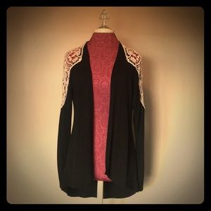 Skull cream crochet black cardigan